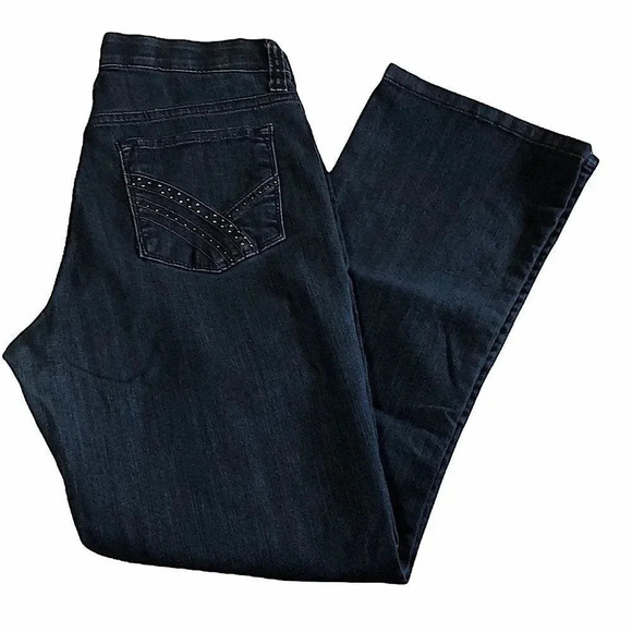 𝅺Lee the most conferable denim jeans size 8 Medium - Picture 3 of 15